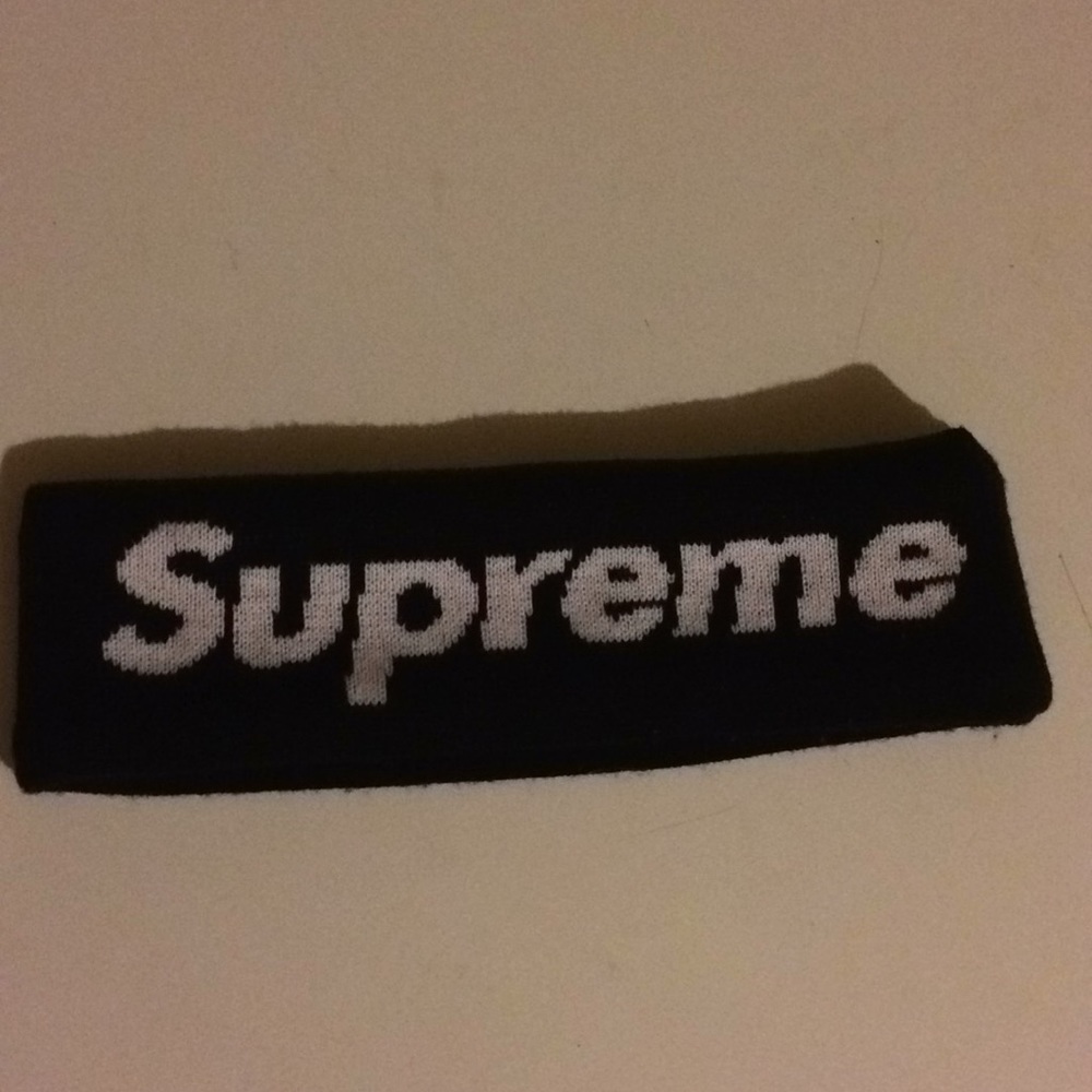Supreme x New Era headband